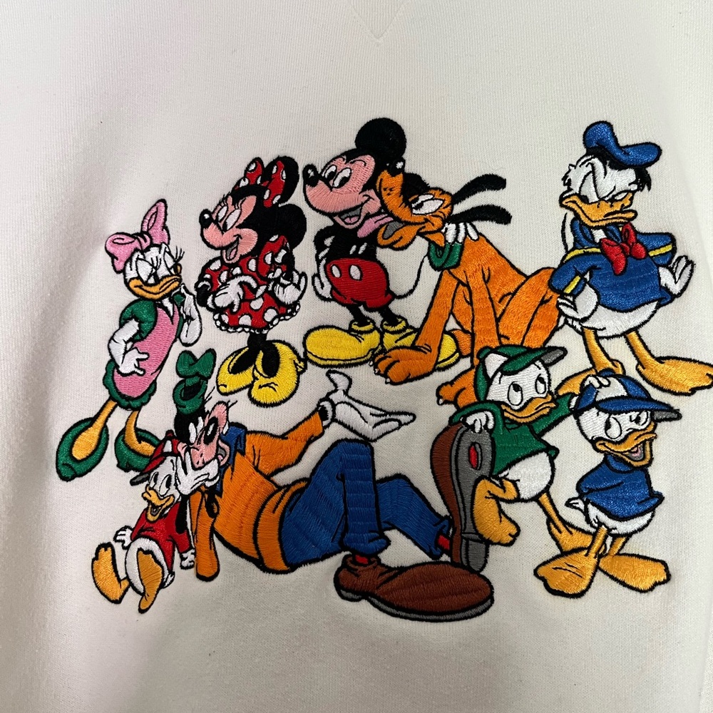 Vintage Disney Store Mickey Mouse & Friends Embroidered Sweatshirt